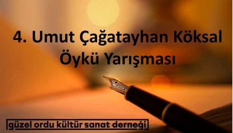 Umut Çağatayhan Köksal Öykü Yarışması duyuru görselidir. Görselde loş ışıkta bir dolma kalem görülmekte ve yarışma adı yazmaktadır.